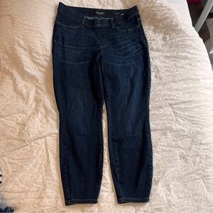 JUDY BLUE Dark wash skinny jeans